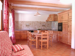 Appartement cosy au pied des pistes avec accès piscine et parking privé - FR-1-467-129